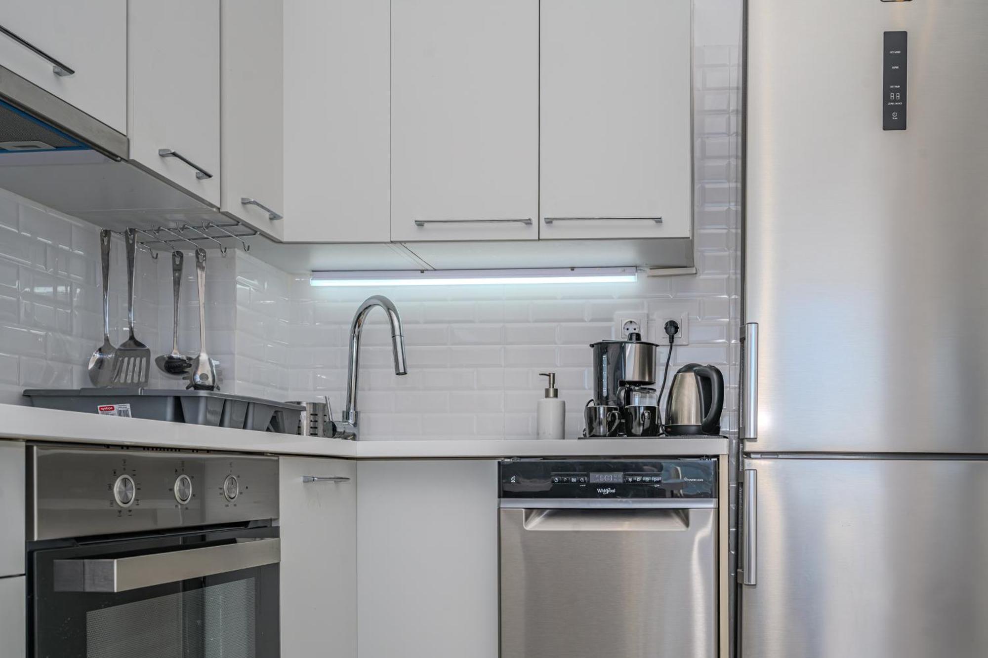 Ble Property Atlas Лоутраки Экстерьер фото